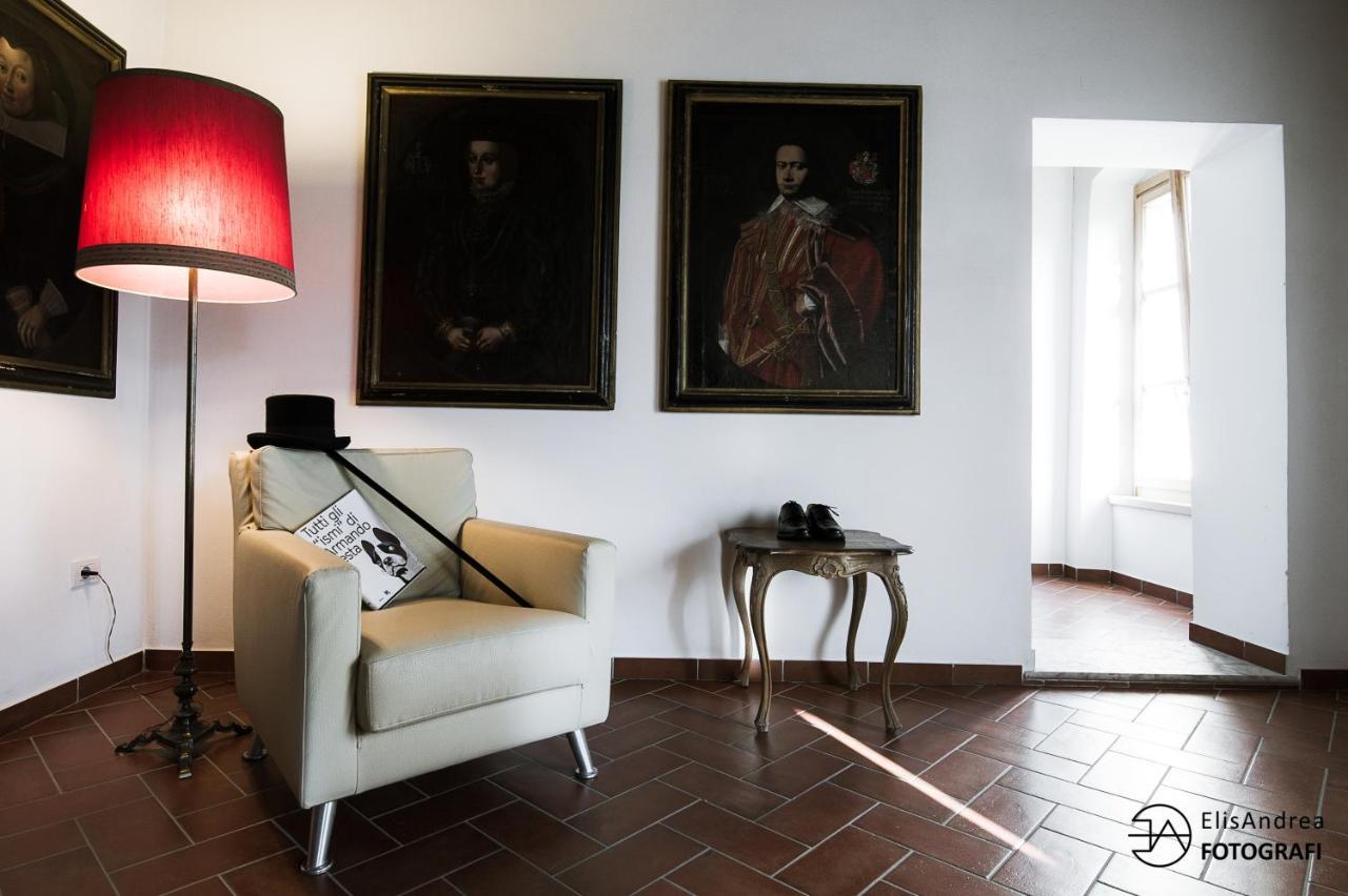 Relais Palazzo Lodron Hotel Rovereto  Buitenkant foto