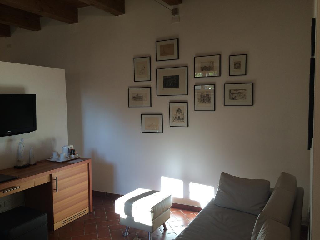 Relais Palazzo Lodron Hotel Rovereto  Kamer foto