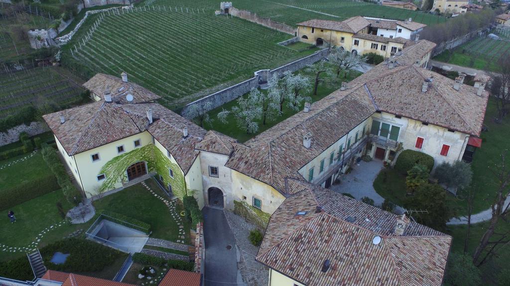 Relais Palazzo Lodron Hotel Rovereto  Buitenkant foto