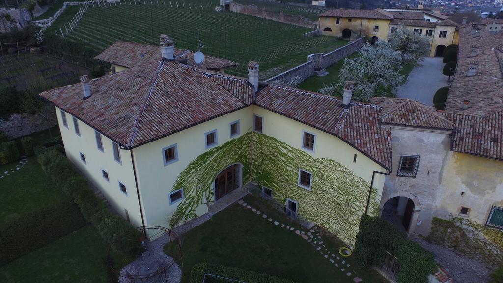 Relais Palazzo Lodron Hotel Rovereto  Buitenkant foto