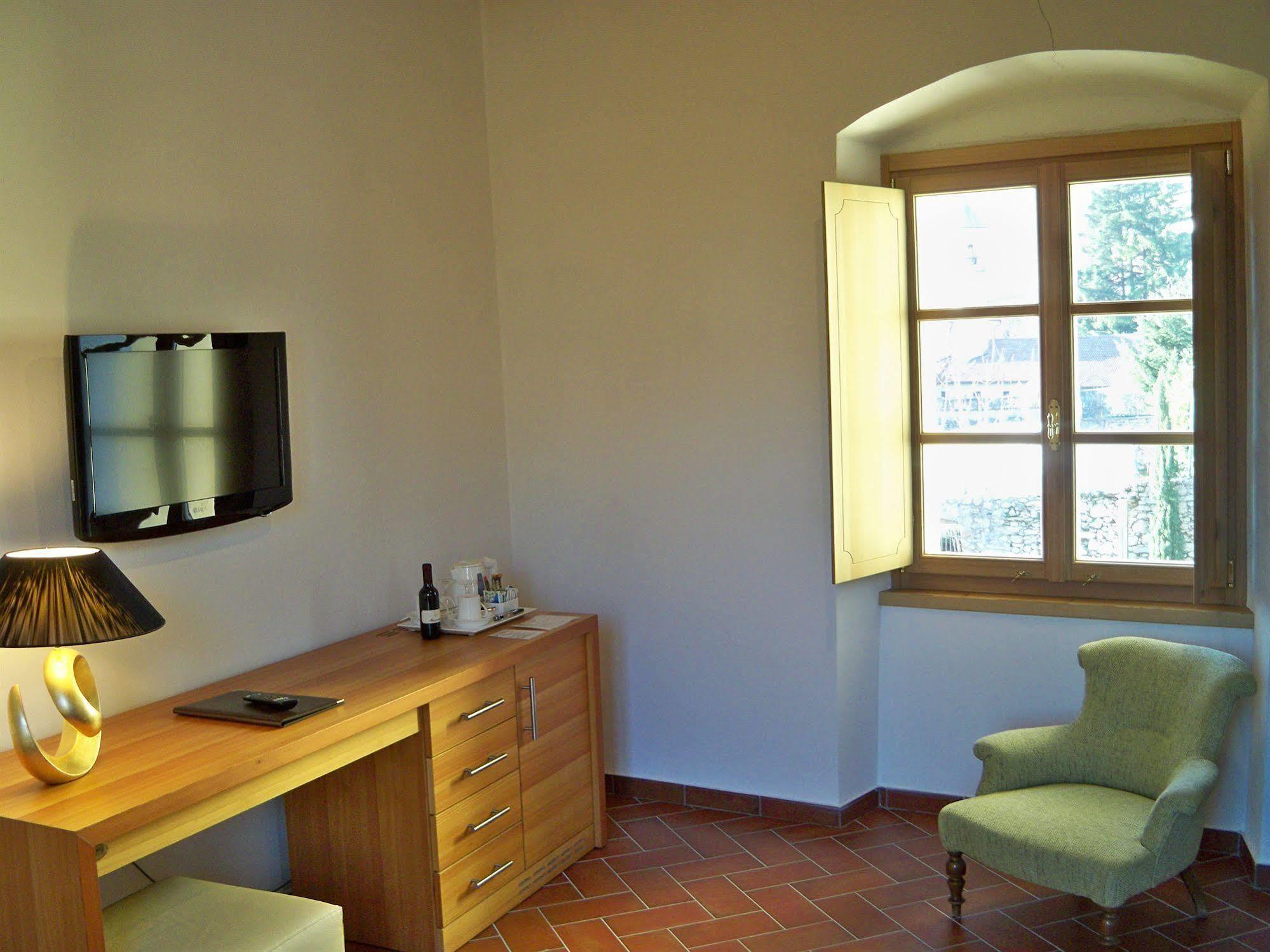 Relais Palazzo Lodron Hotel Rovereto  Buitenkant foto