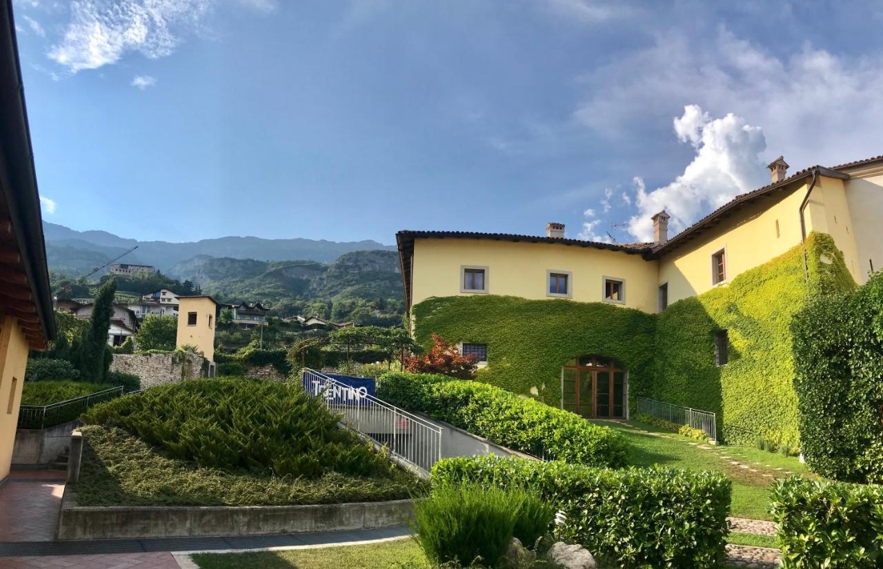 Relais Palazzo Lodron Hotel Rovereto  Buitenkant foto